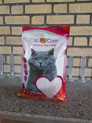 clumping bentonite cat litter